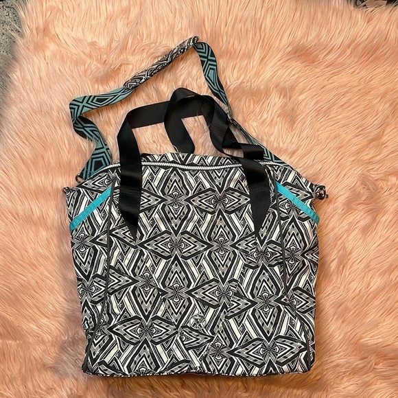 Ivivva Lululemon Tote Weekender Bag Black White Turquoise Geometric Design - Picture 1 of 7